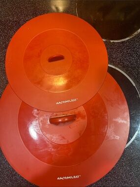 Rachael Ray Red Silicone Universal Lids - 2-Piece Set.